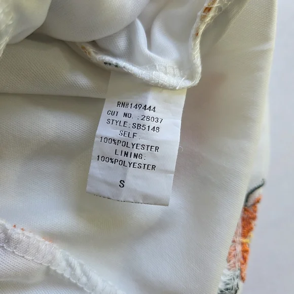 Ember Floral Embroidered Sheer Blouse - Picture 9 of 9